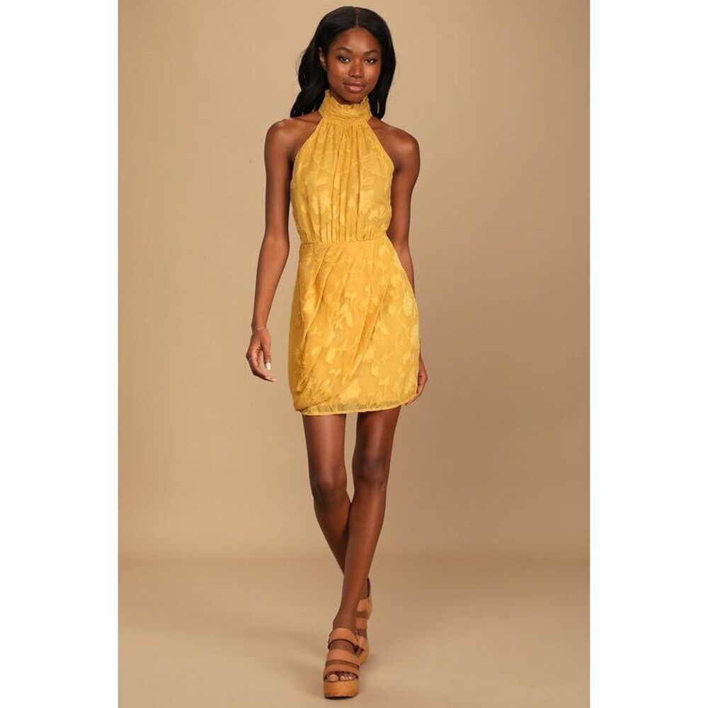 Lulus Chic Demeanor Yellow Floral Jacquard Halter Mini Dress - Size XS